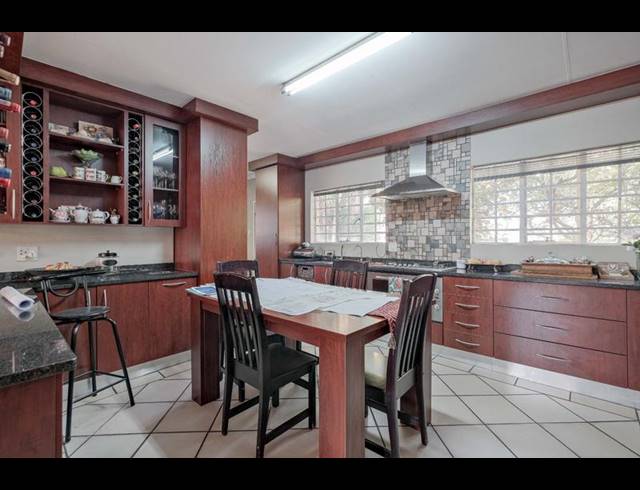 3 BEDROOM HOUSE FOR SALE IN FAERIE GLEN